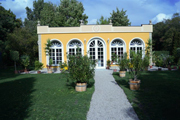 Neue Orangerie im Garten des Alten Schlosses Sugenheim